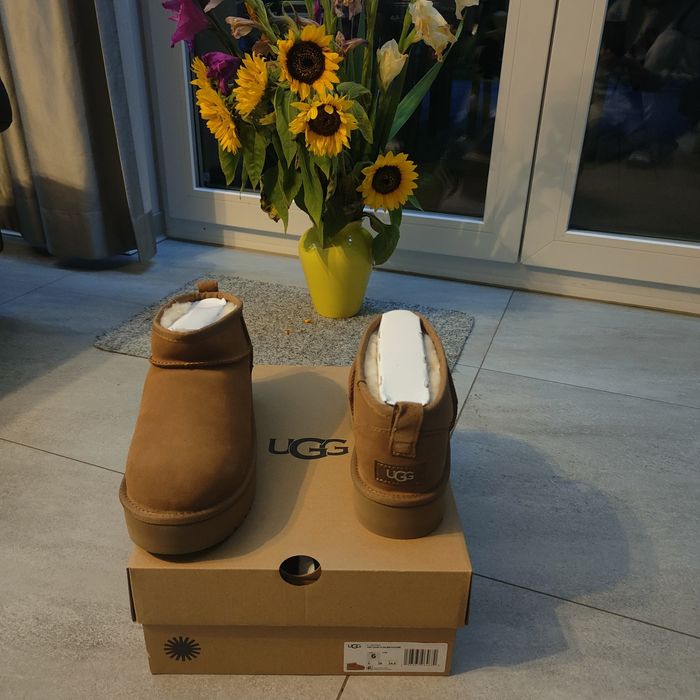 Nowe śniegowce brązowe UGG