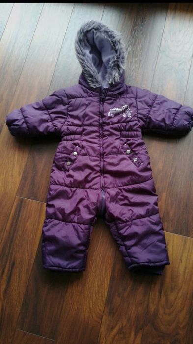 Kombinezon niemowlęcy