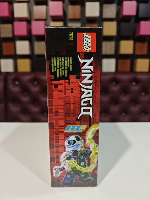Конструктор LEGO NINJAGO 71708 Кіберринок (217 Деталей): 7 699 грн