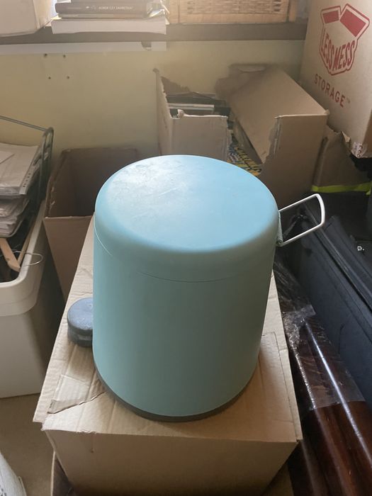 Kosz na śmieci Ikea niebieski