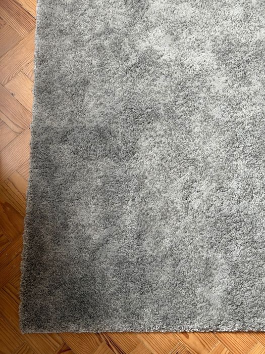 Tapete cinza IKEA 230’ - 160’