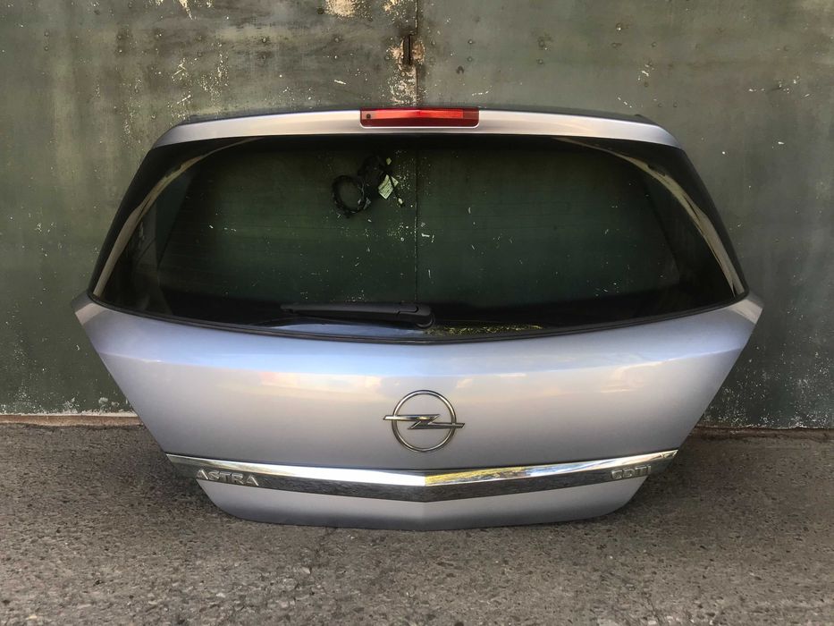 Кришка багажника Opel Astra H хетчбек Z163