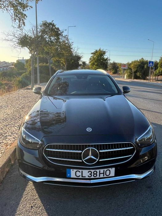 Carro Mercedes E300e