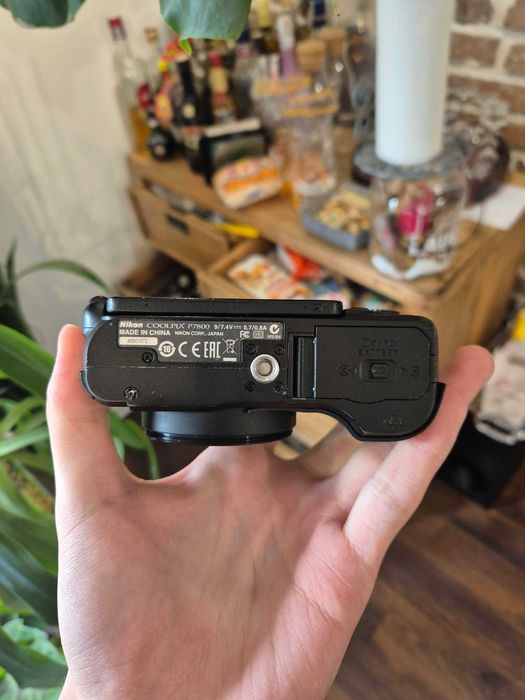 Nikon Coolpix P7800 + bateria + ładowarka + dekielek | w pełni sprawny | stan dobry