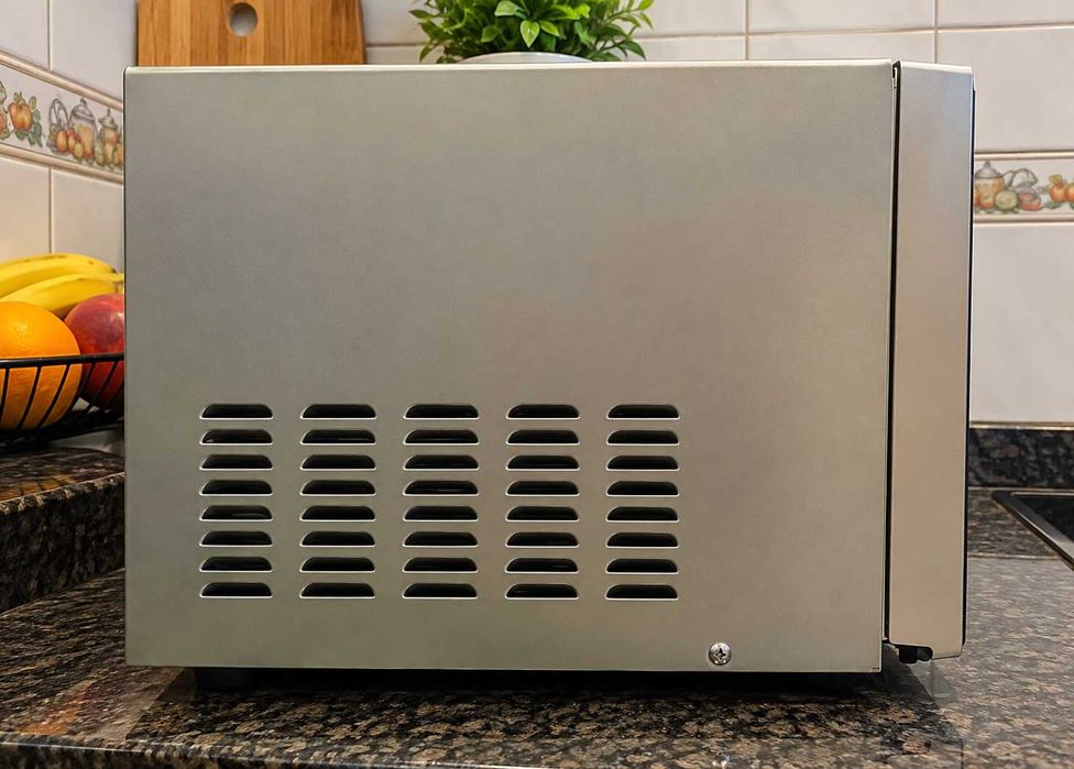 Microndas Ariston Hotpoint Cook 20 Inox, 700 W sem Grill, em Super Bom Estado