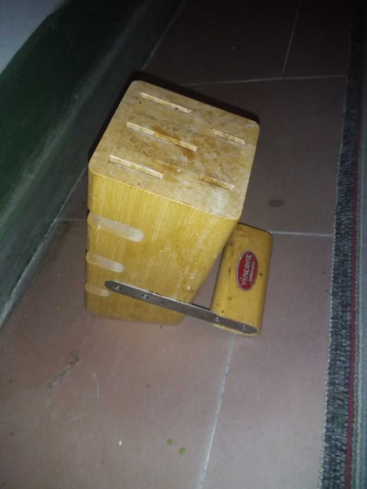 Изделия из дерева, подставка для ножей