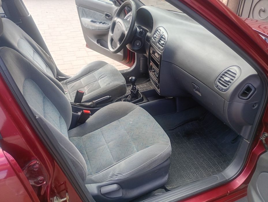 Продаж гарного авто Daewoo Nubira