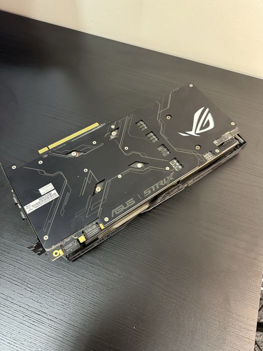GTX 1070 TI 8gb Asus ROG Strix