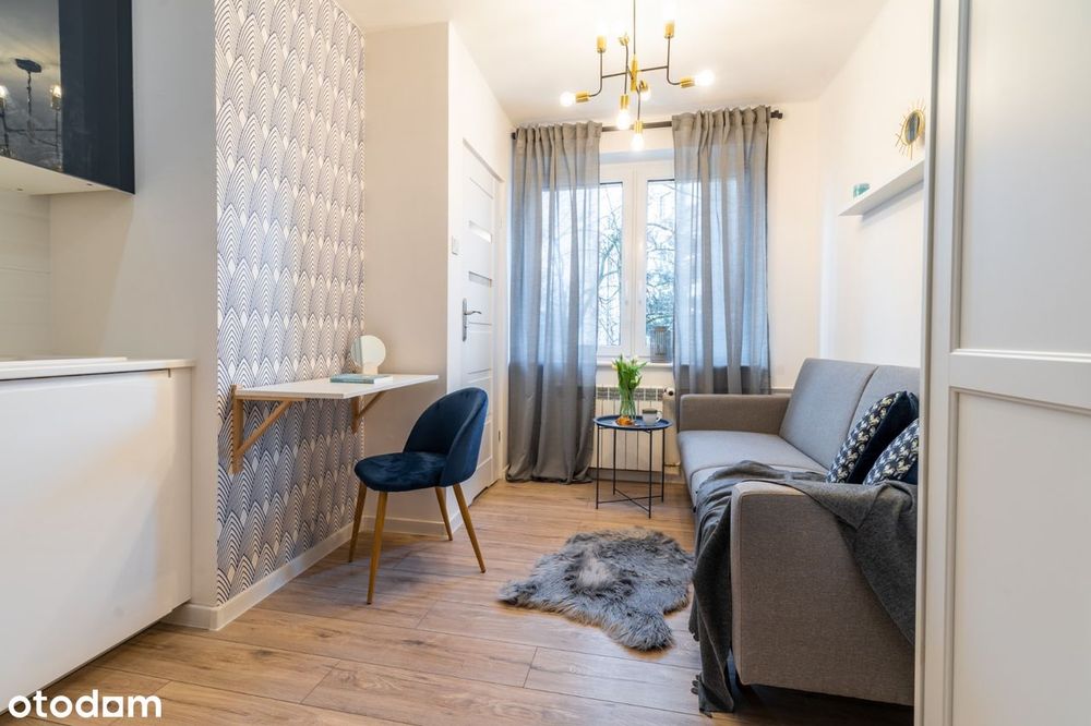 Apartament inwestycyjny 13,8 m² – zrewitalizowana kamienica