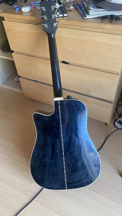 Guitarra eletroacústica