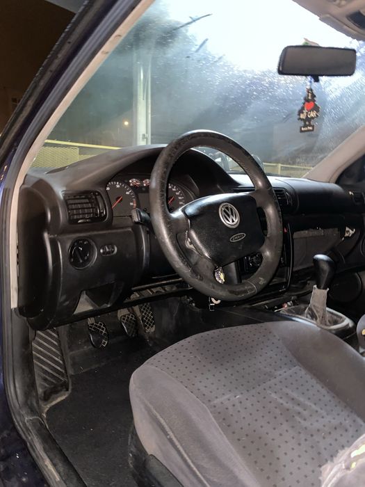 VW Passat B5 1.9 TDI | 1998 | 1.200€ negociáveis — photo 4