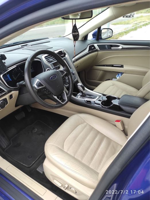 Ford fusion energy plug-in