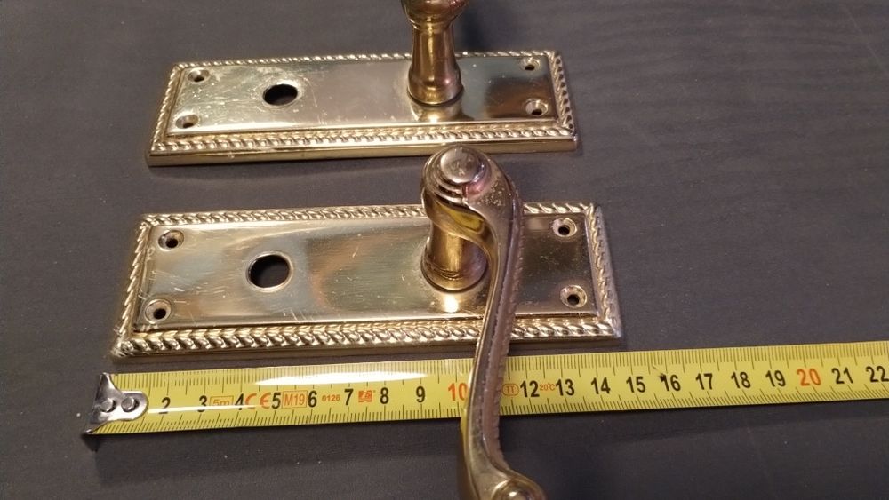 Klamki mosiężne, dwie sztuki