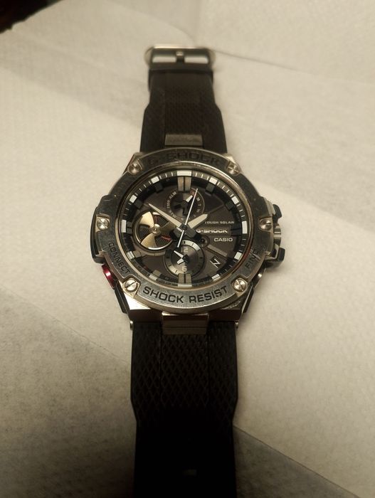 Casio g-shock gst b 100