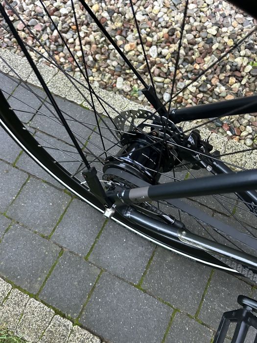 Rower Cube Hyde Alfine Pasek