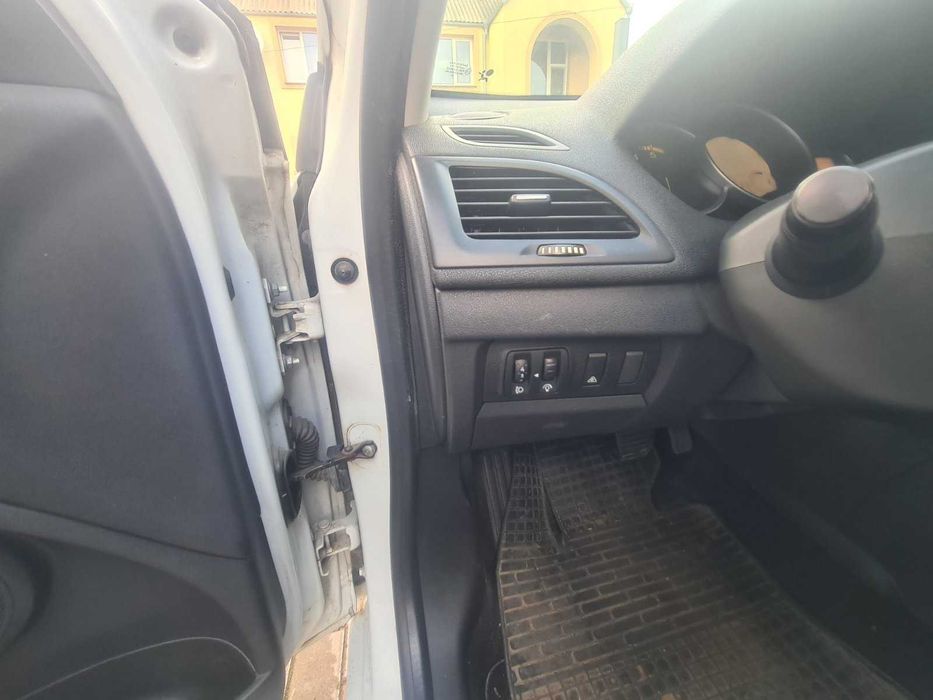 Продається автомобіль Renault Megane