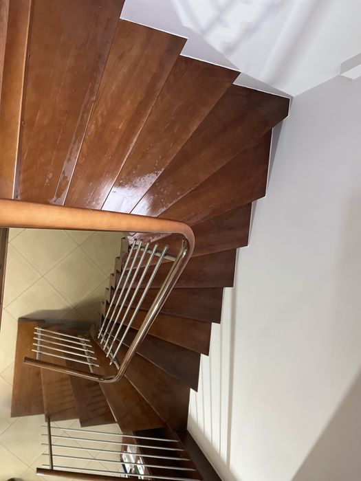 Schody używane dywanowe zabiegowe