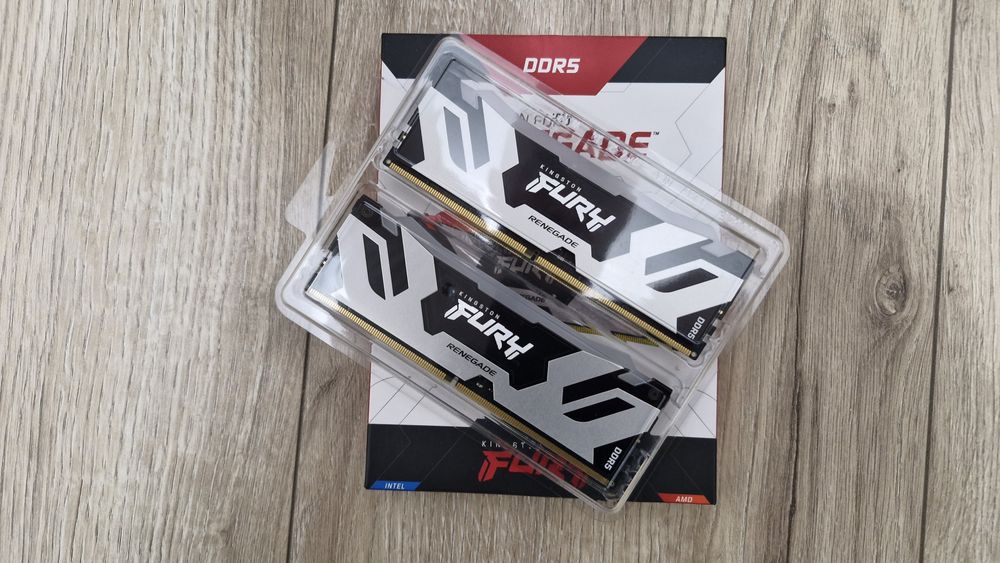 Pamięć Kingston Fury Renegade RGB DDR5 2x 16 GB 32GB 6400MHz CL32