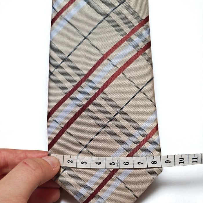 Nowy elegancki zestaw galanteryjny męski krawat poszetka spinka