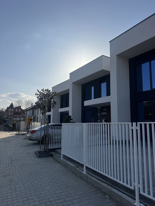 Продаж якісних котеджів в Сокільниках