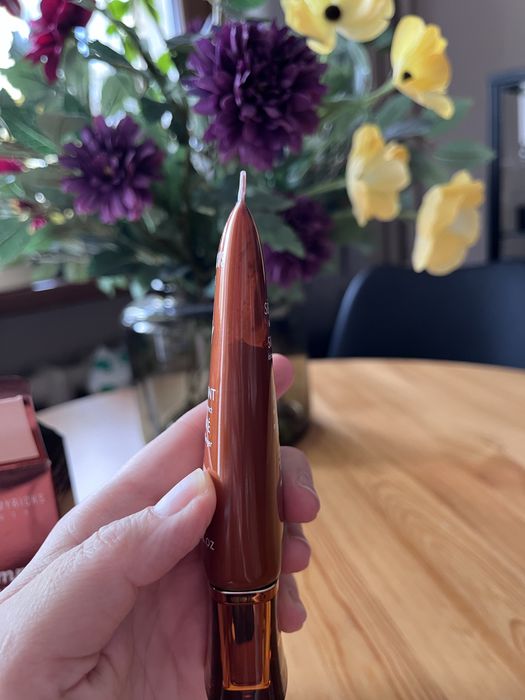 Danessa Myricks Beauty Yummy Skin Serum Skin Tint kolor 2