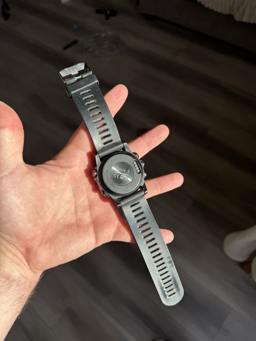 Garmin fenix 3 .