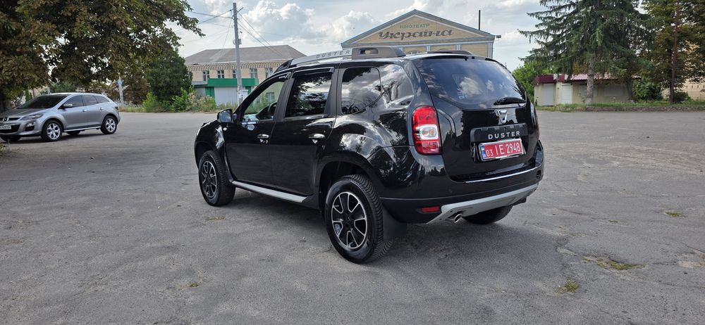DACIA Duster Laureate Автомат 2wd  1.5диз. к9к 81kv.110л.с