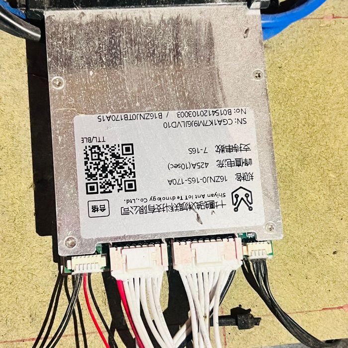 Продам новый акумулятор на 6.8 кв