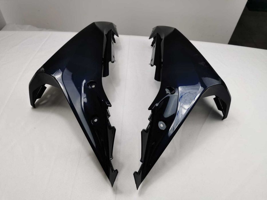 Owiewka czacha  Prawa Strona BMW R 1250 RS K54