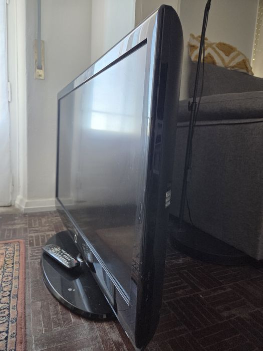 TV Samsung 40” (LE40A53)