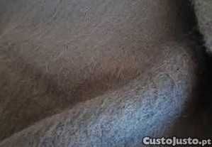 Manta mohair preta com franja nas pontas  ~