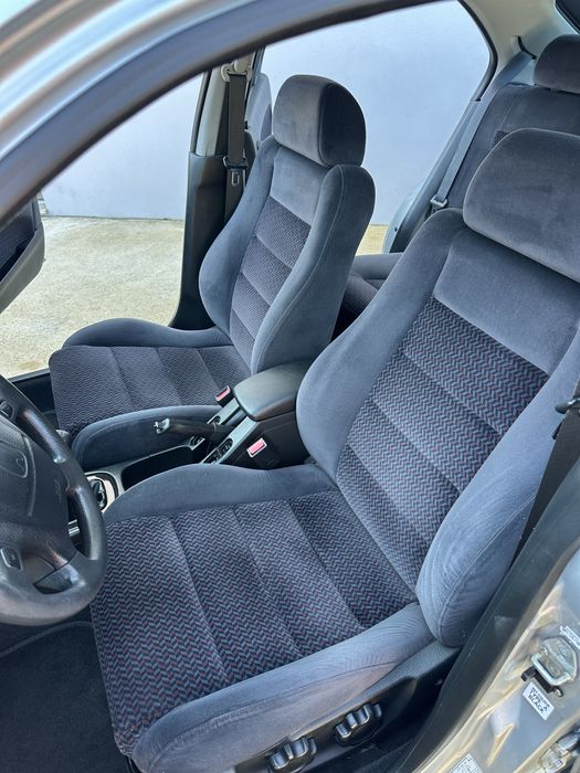 Honda Civic 1.5I LS