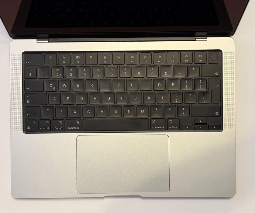 MacBook Pro 14 (2021) M1 PRO 10/16 16GB 1TB