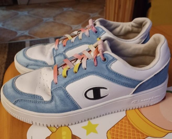 Buty champion 40