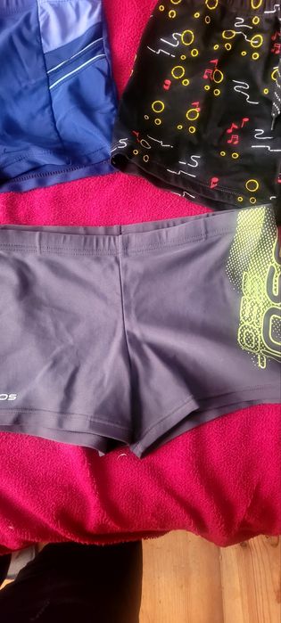 Плавки на хлопчика .