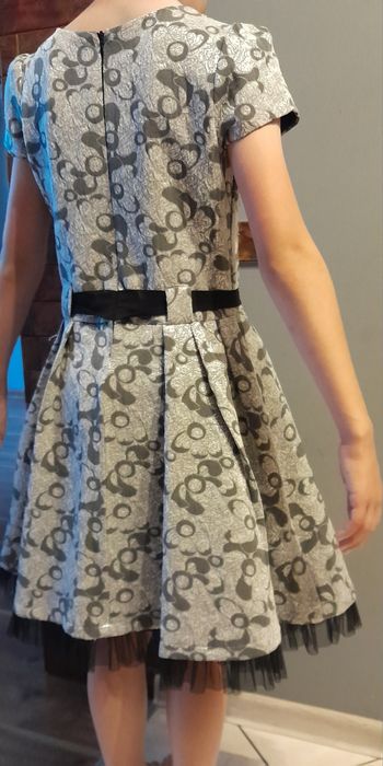 Wizytowa,elegancka sukienka dziewczęca 146 cm