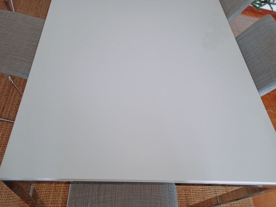 Mesa de refeição Torsby (Ikea) 6/8 lugares