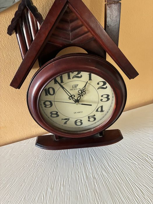 relogio quartz trabalhando super, bem  todo impecavel