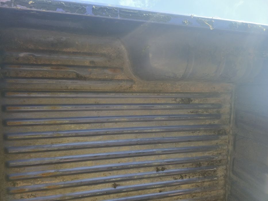 Carroçaria metálica para L200 de 99