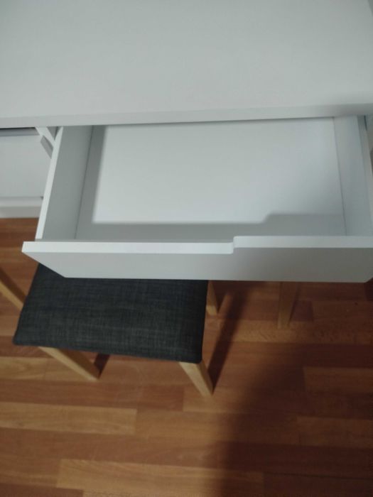 Secretaria toucador