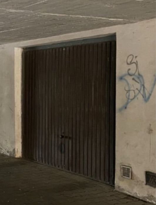 Garaz 17m w centrum Al. Gen. Sikorskiego. Automatyka -pilot