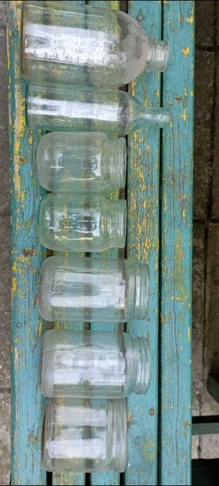 мерные бутылки, пластиковые бутли