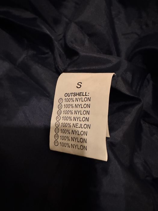 Casaco impermeavel e acolchoado