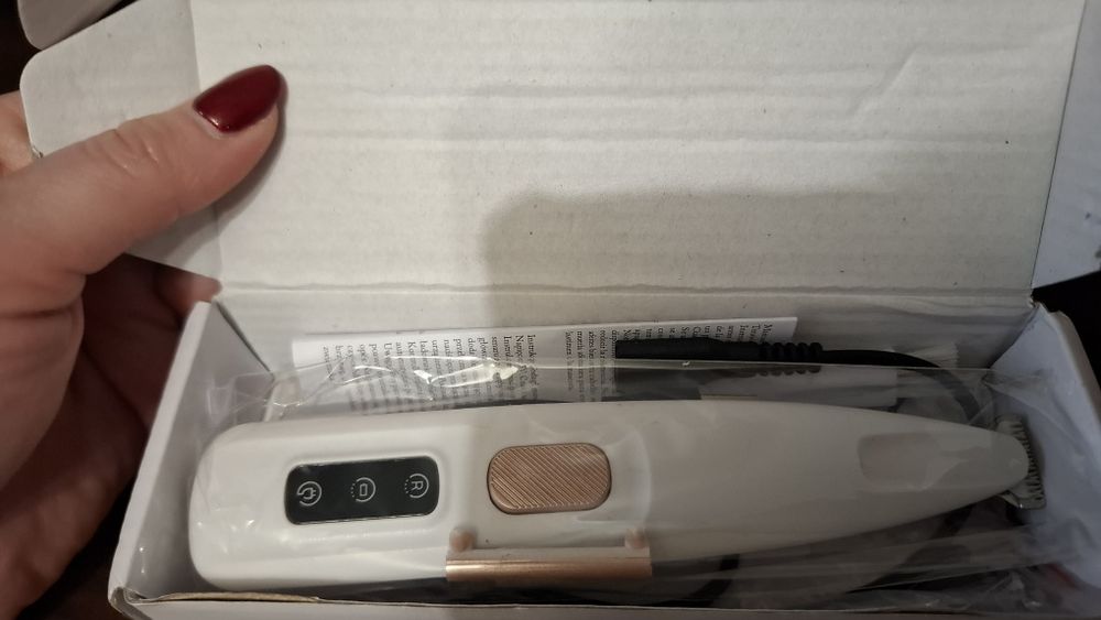 Машинка для стрижки собак кошек тример