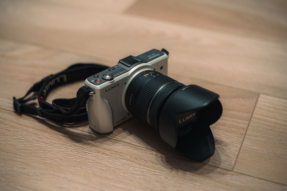 Panasonic Lumix GF2 + Lumix G 14-42mm | IDEALNY STAN | JAPONIA