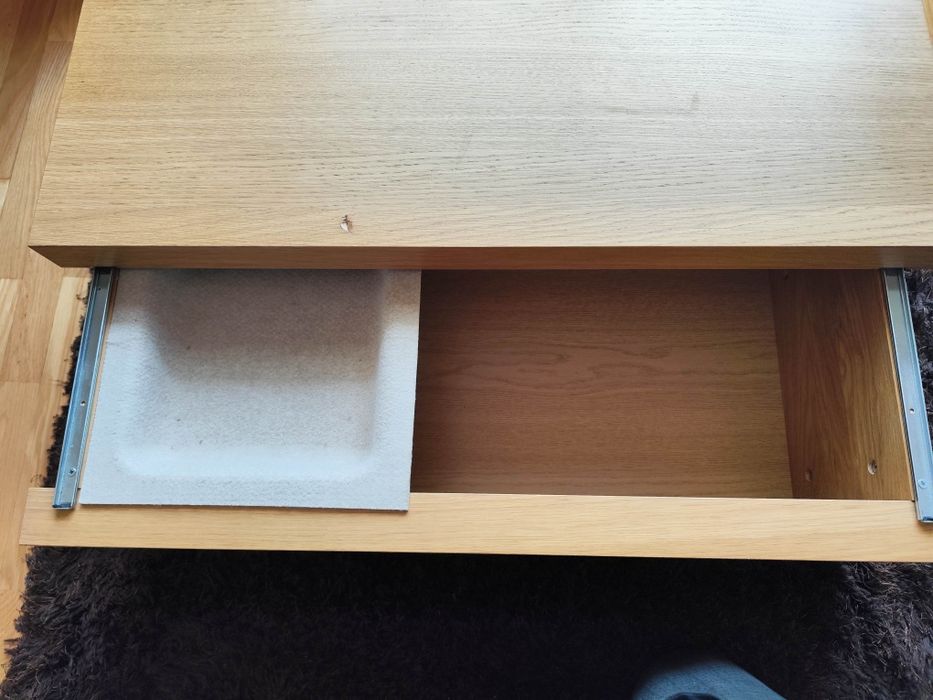 Baú IKEA MALM (1999) – Mesa de Centro com Arrumação