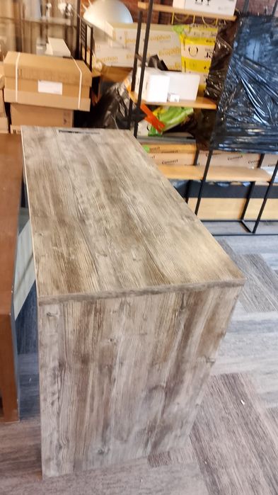 Stolik biurowy wysoki