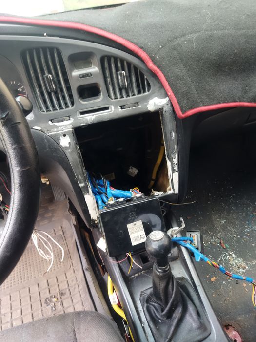 Продам не находу HYUNTDAI ELANTRA