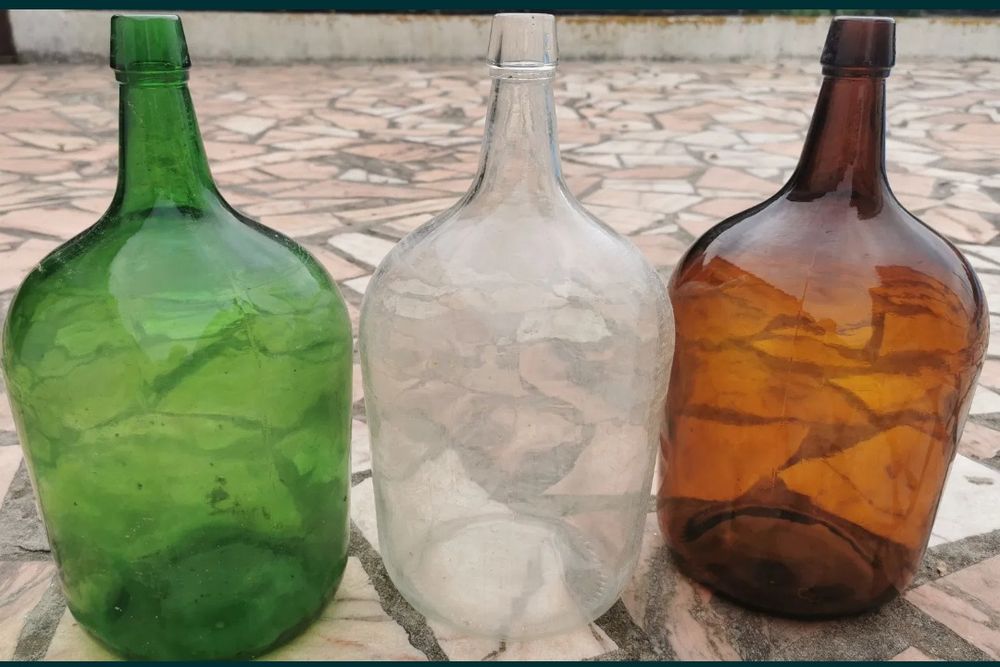 Garrafões de 5 litros para decoração 1.5€ unidade
