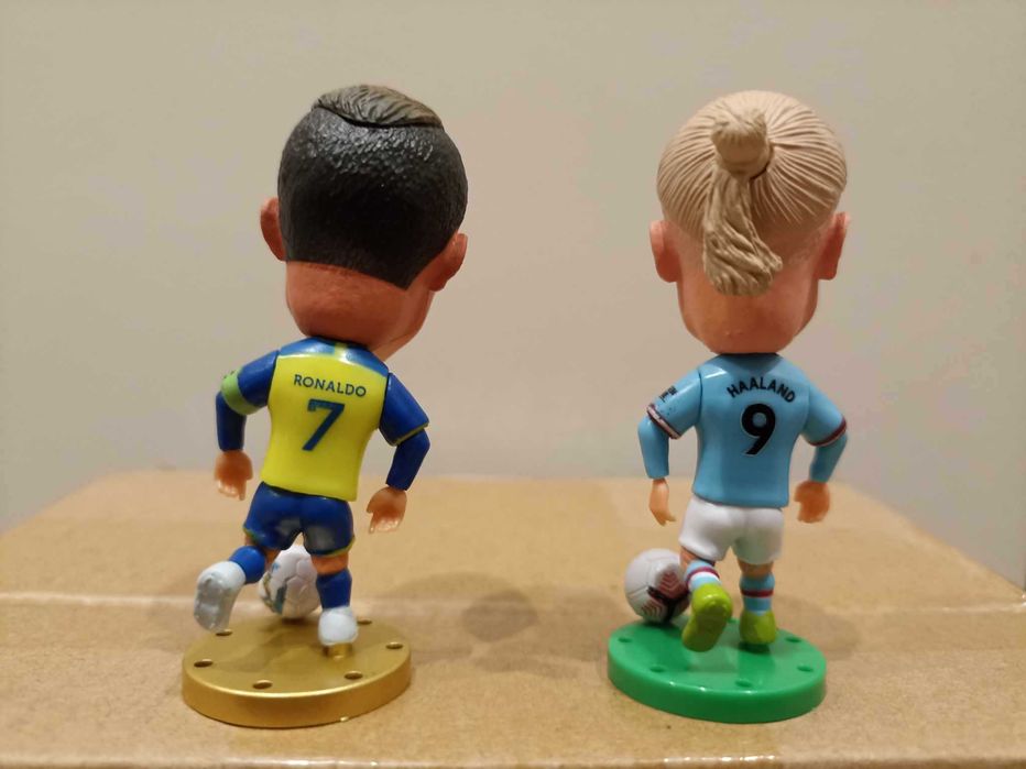 Zestaw 2 x figurki piłkarzy Haaland vs Ronaldo